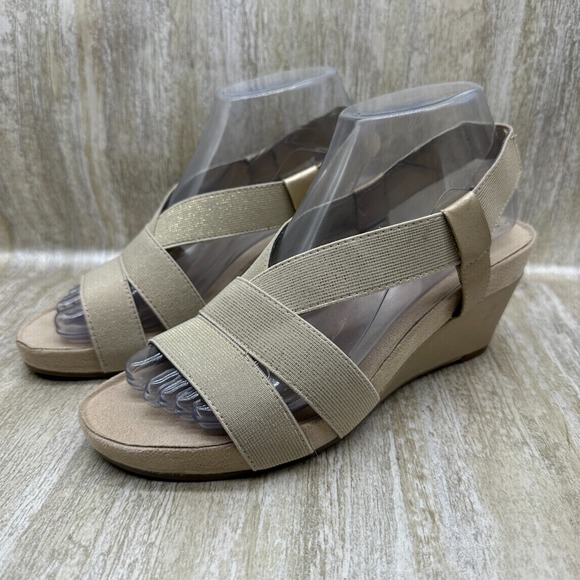 Aerosoles Light Rail 7.5 M Beige Gold Stretch‎ Band Straps Wedge Sandals - Picture 2 of 10